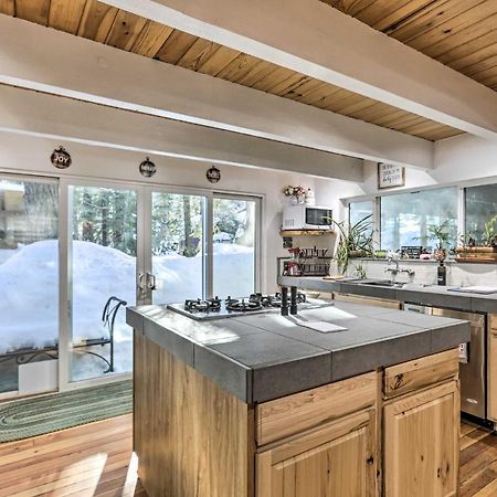 Quintessential Tahoe Cabin With Private Hot Tub เซาท์เลคทาโฮ ภายนอก รูปภาพ