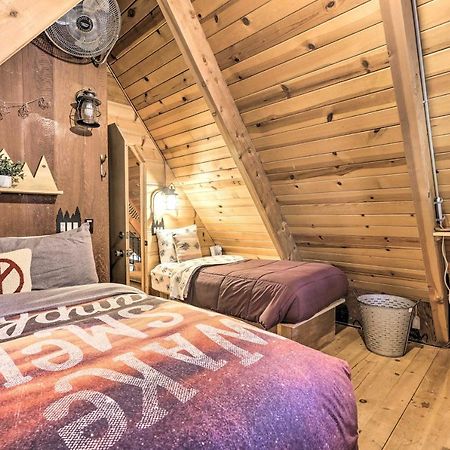 Quintessential Tahoe Cabin With Private Hot Tub เซาท์เลคทาโฮ ภายนอก รูปภาพ
