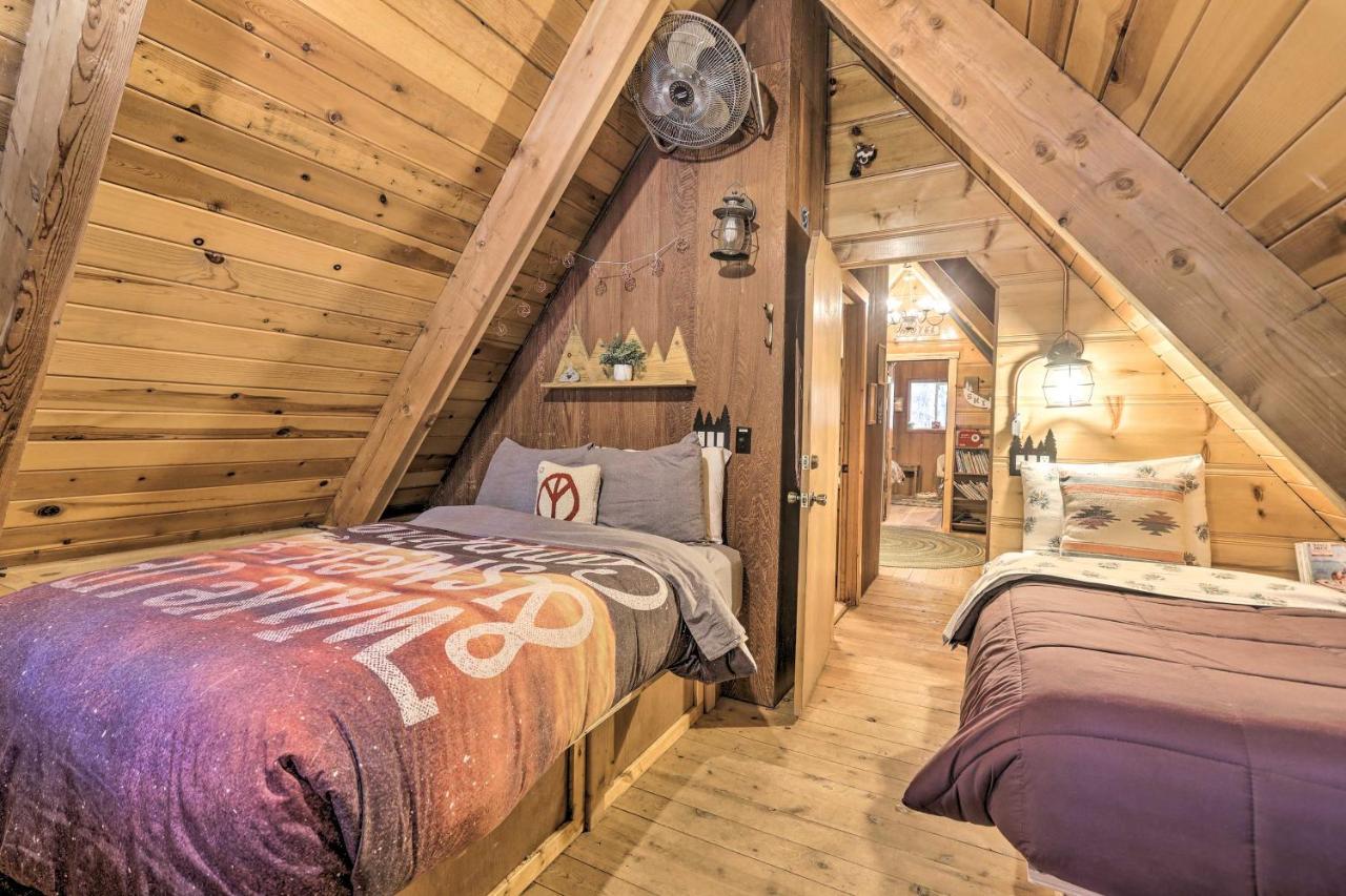 Quintessential Tahoe Cabin With Private Hot Tub เซาท์เลคทาโฮ ภายนอก รูปภาพ