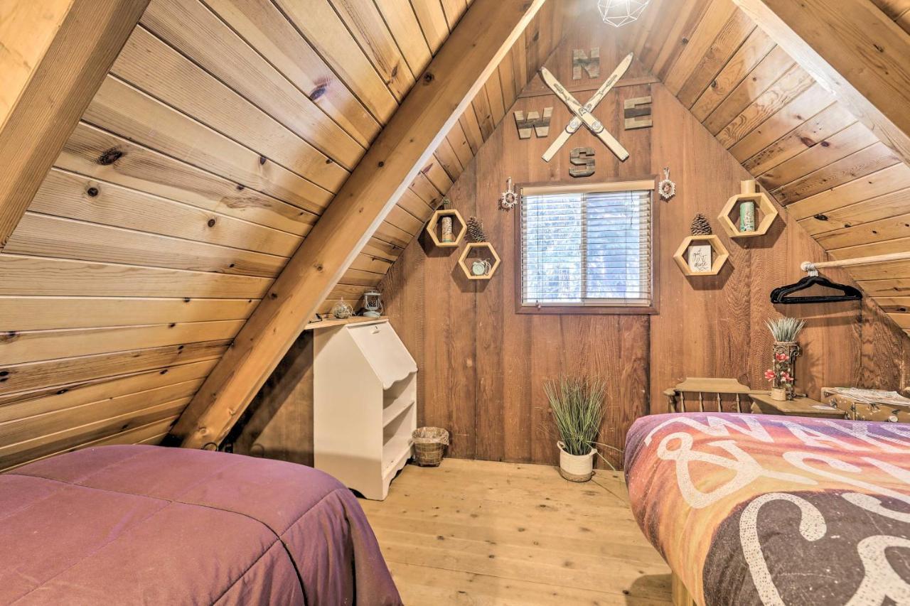Quintessential Tahoe Cabin With Private Hot Tub เซาท์เลคทาโฮ ภายนอก รูปภาพ
